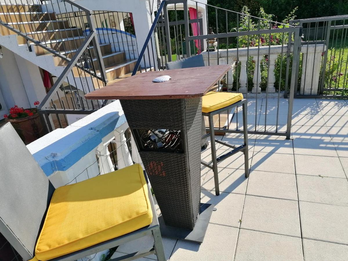 Appartement Lumineux A Voreppe Avec Piscine Exteriér fotografie