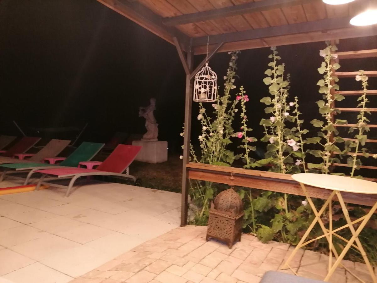 Appartement Lumineux A Voreppe Avec Piscine Exteriér fotografie